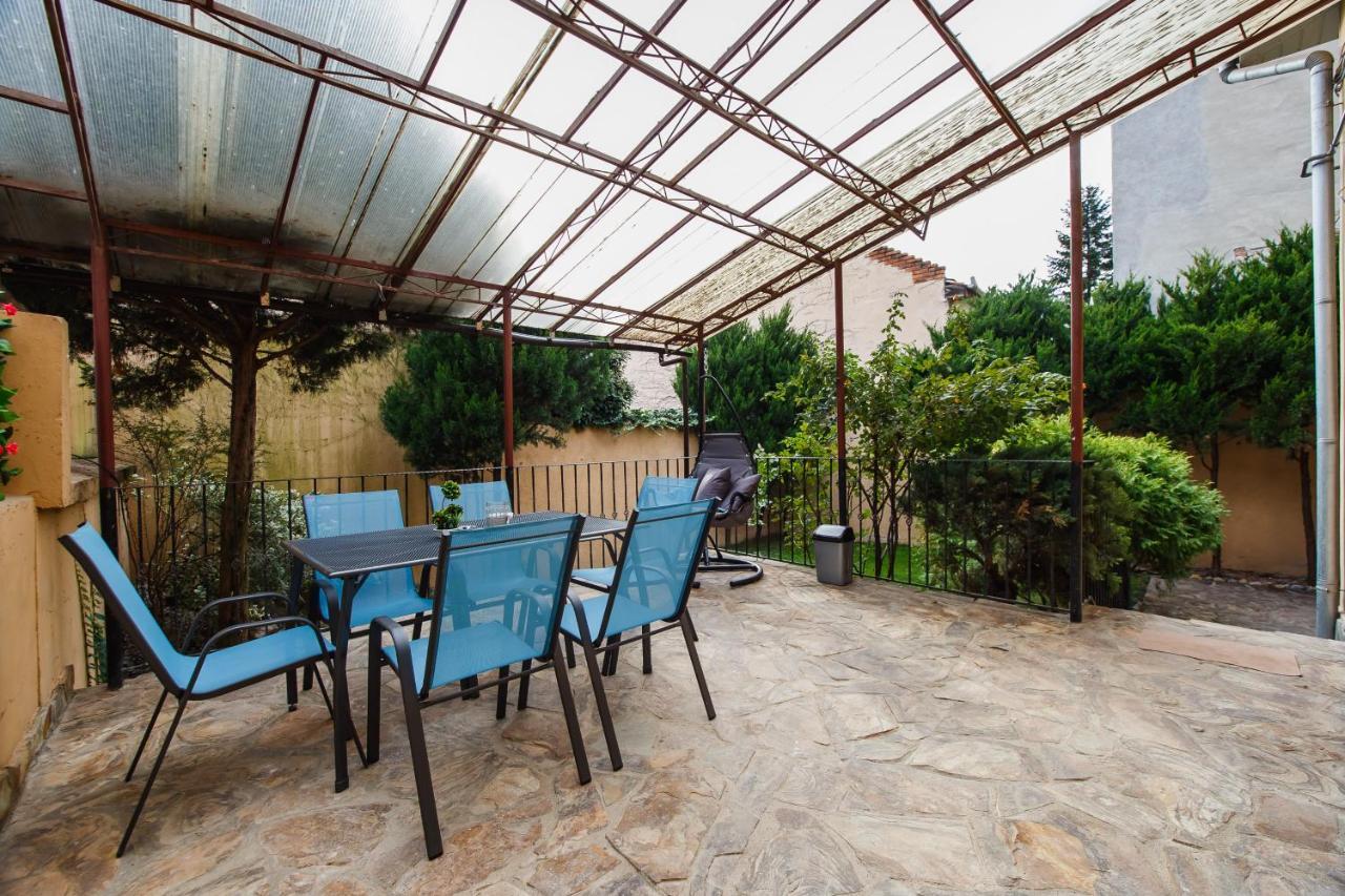 Stunning, Newly Renovated Central Apartment Oradea Eksteriør bilde
