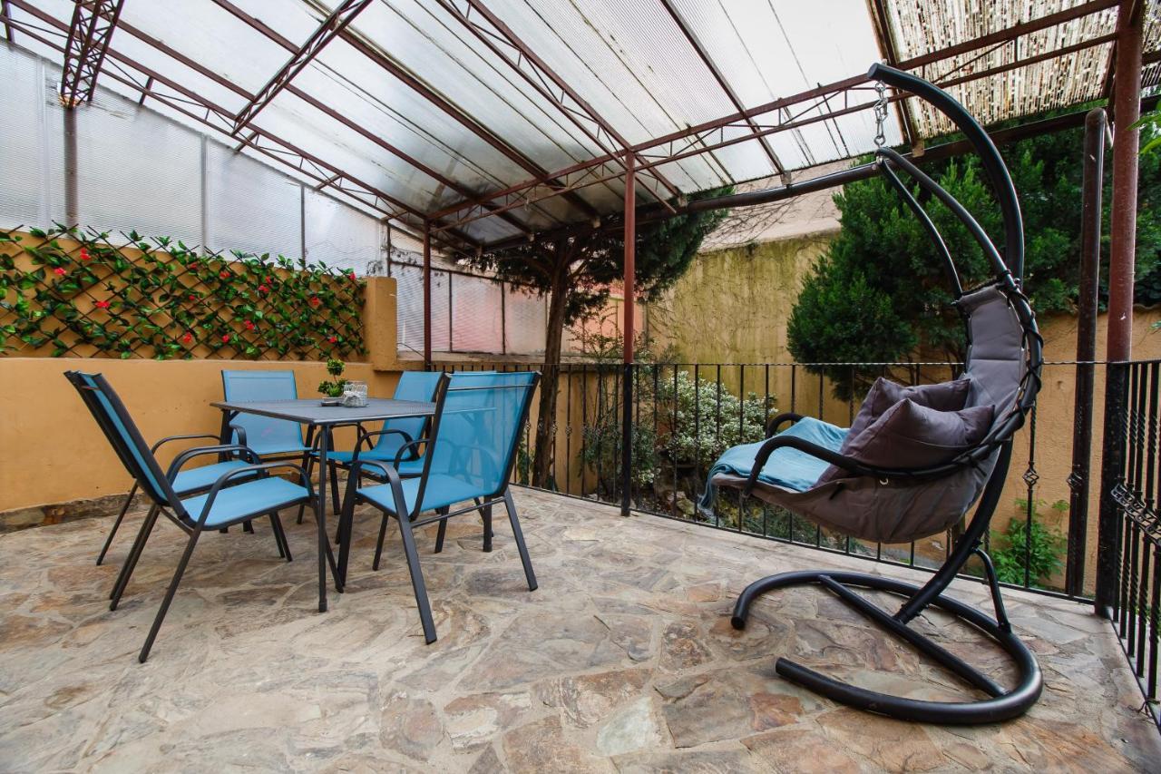 Stunning, Newly Renovated Central Apartment Oradea Eksteriør bilde